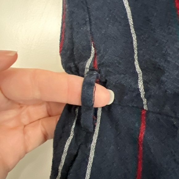 Universal Thread Navy Pinstriped Wide Leg Sleeveless Jumpsuit - Picture 5 of 9